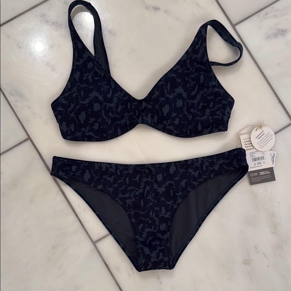 NWT Vuori Aqua Bikini Medium